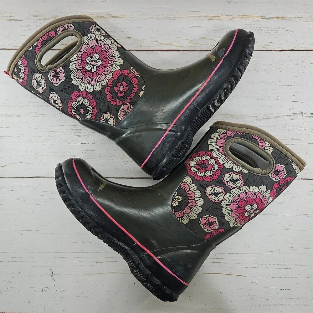 Bogs Boots Youth Size 3 Gray Pink Pansies Pull On Winter Rain Waterproof 72158